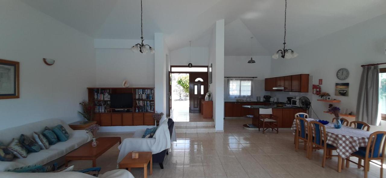 Chriseleni Latchi Villas Polis Dış mekan fotoğraf