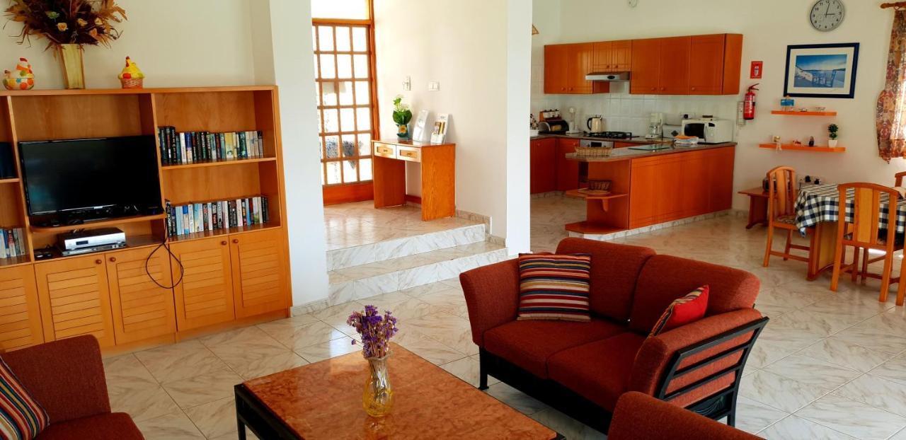 Chriseleni Latchi Villas Polis Dış mekan fotoğraf